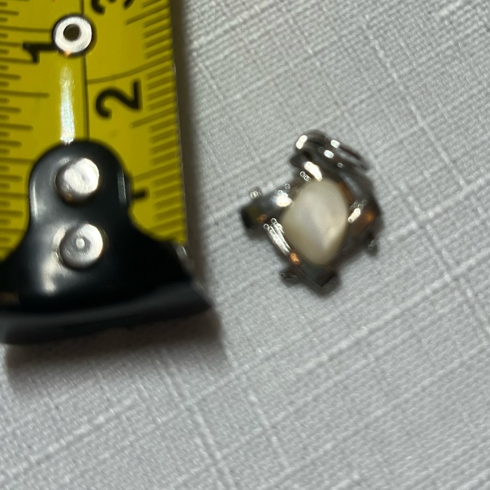 Vintage Silver Pendant Charm with cream stone. Cute. Simple. - Picture 4 of 4
